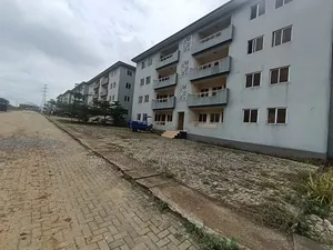 3bdrm Apartment in Ipaja Command for sale