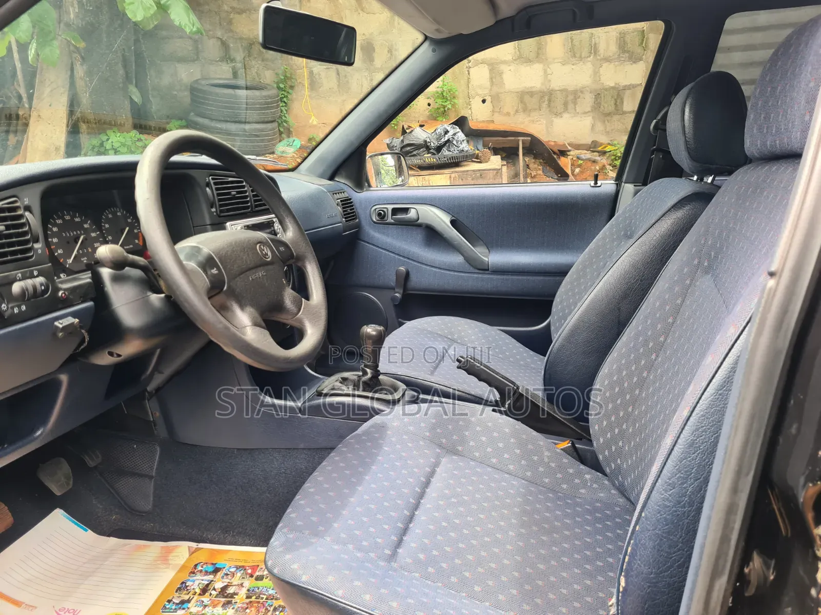 Volkswagen Passat 2002 Black
