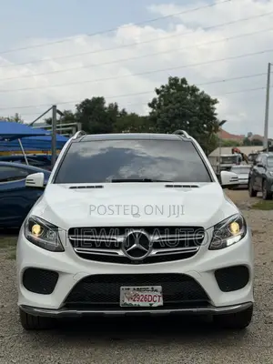 Mercedes-Benz GLE-Class GLE 400 4MATIC 2017 White