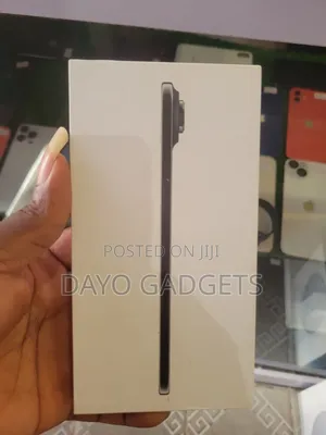 New Apple iPhone Air 256 GB Black