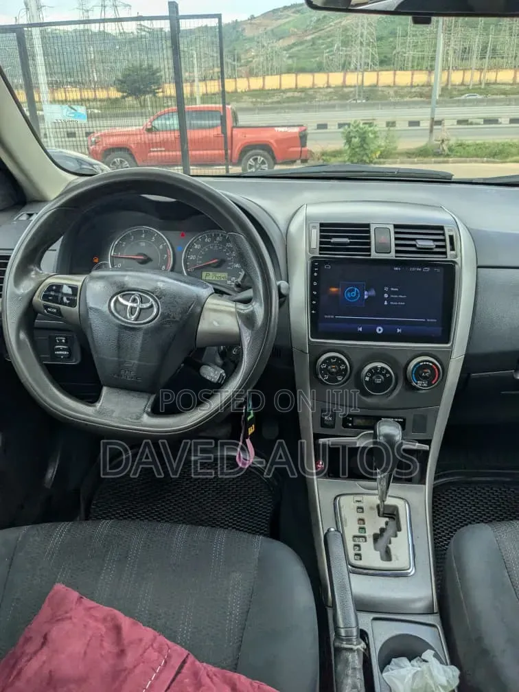 Toyota Corolla 2012 Black