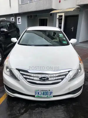 Hyundai Sonata Limited 4dr Sedan (2.0L 4cyl Turbo 6A) 2014 White