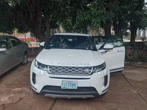 Land Rover Range Rover Evoque SE 2022 White