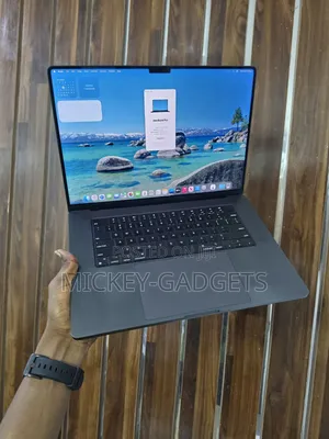 Laptop Apple MacBook Pro 2023 M3 Max 64GB Apple M3 Max SSD 1T