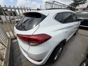 Hyundai Tucson 2017 White