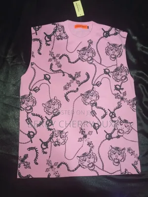 Luxury Armless — ₦8,500
