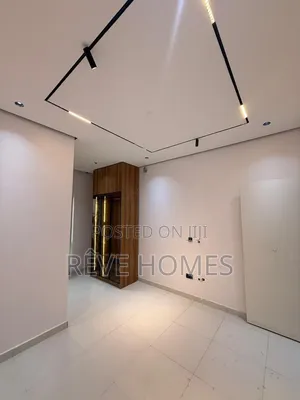 4bdrm Townhouse/Terrace in LSDPC Maryland Estate for sale