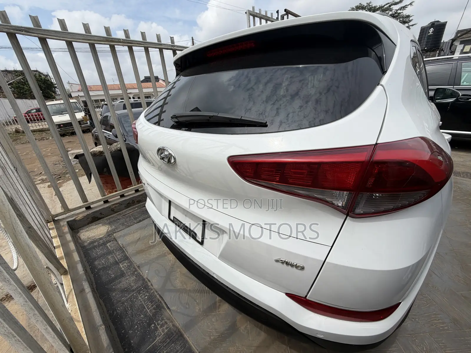 Hyundai Tucson 2017 White