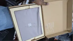 New Microsoft Surface Pro 512 GB Silver