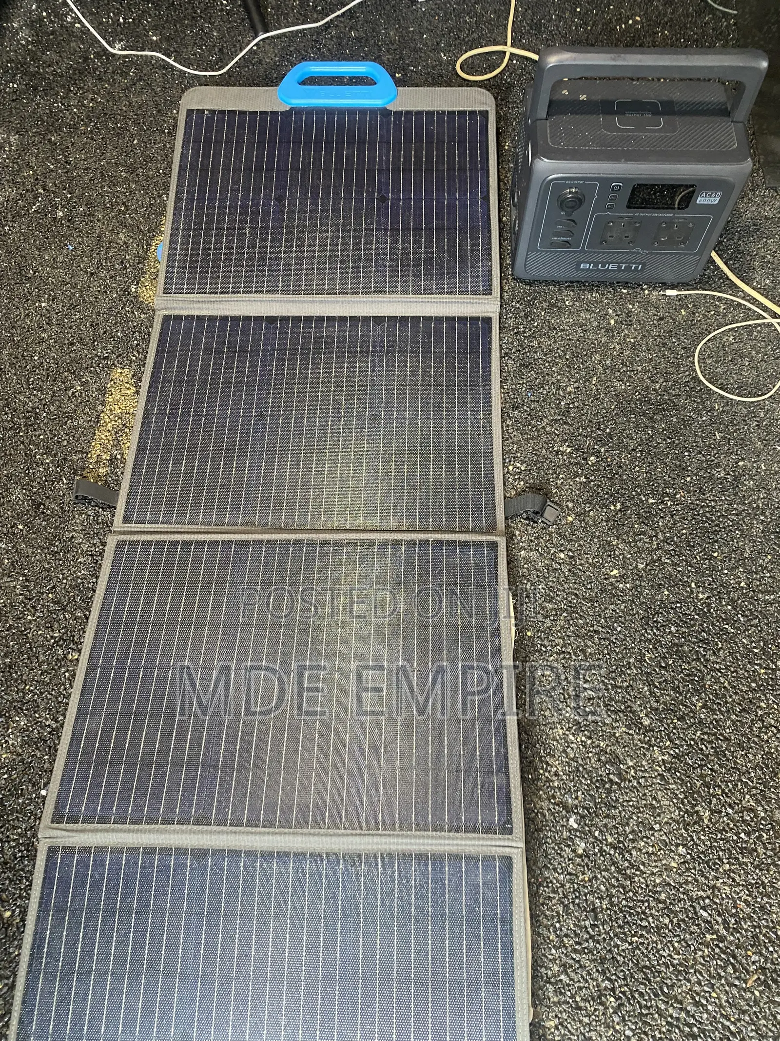 Bluetti Ac60 Portable Solar Station + 120W Solar Panel