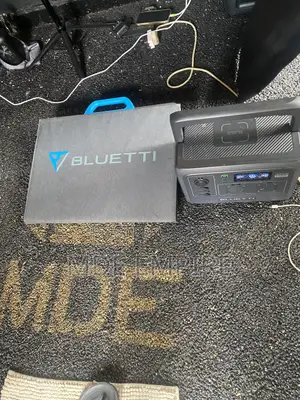 Bluetti Ac60 Portable Solar Station + 120W Solar Panel