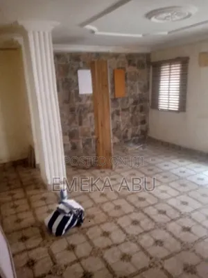 3bdrm Apartment in Kilo for rent