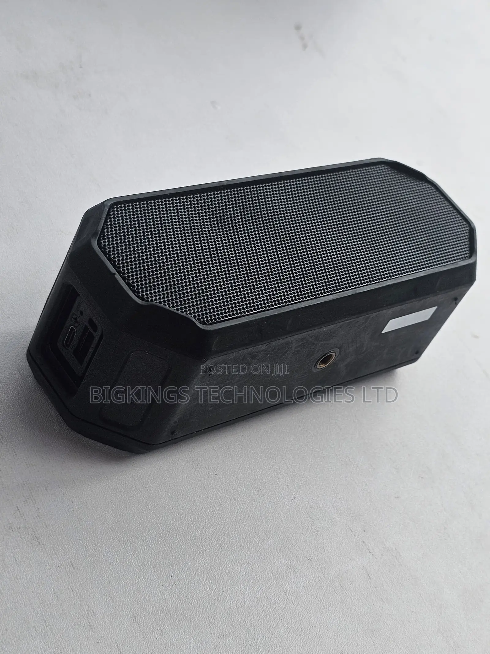 Fairly Used Altec Lansing HydraJolt Wireless Bluetooth Speaker