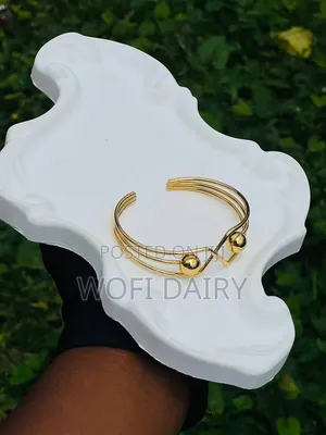 Amiga Bracelet