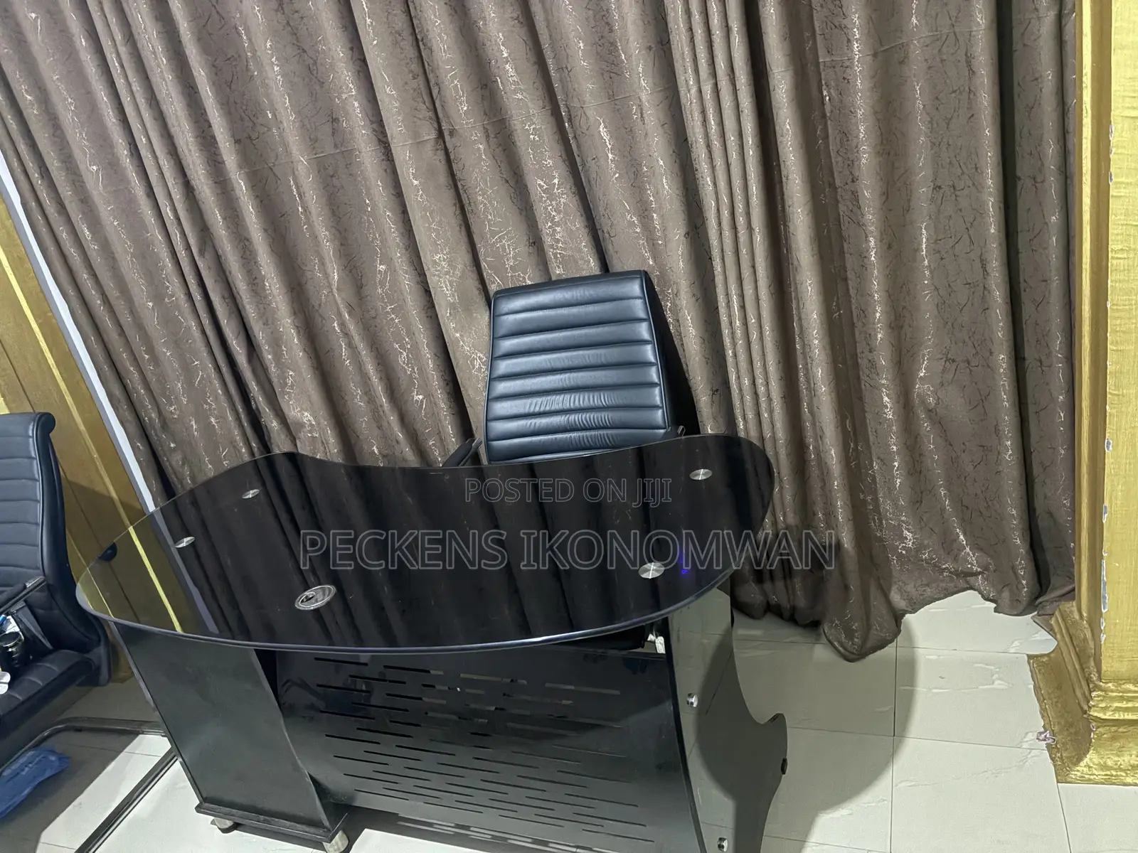 Executive Tampered Glass Office Table