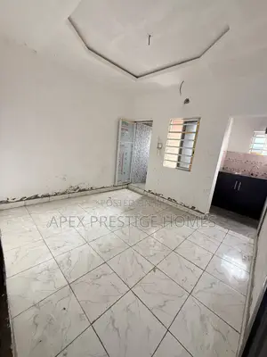 Studio Apartment in Shomolu for rent