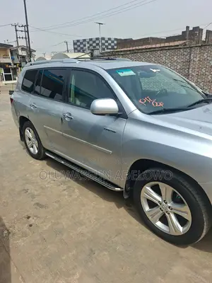 Toyota Highlander Limited 2009 Silver