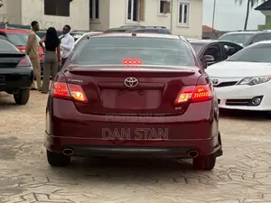 Toyota Camry 2011 Red