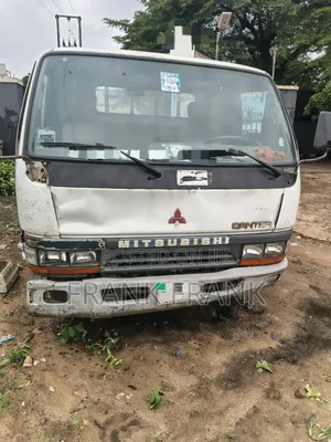 Mitsubishi Canter Truck 2002 Model White