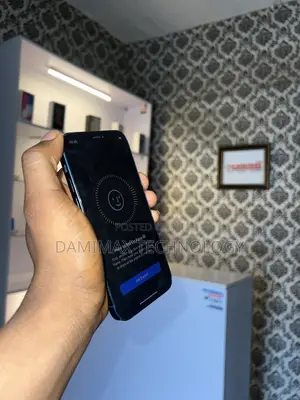 Apple iPhone 12 64 GB Blue