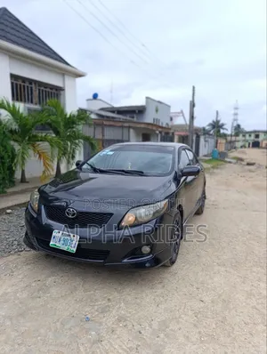 Toyota Corolla 2009 Black