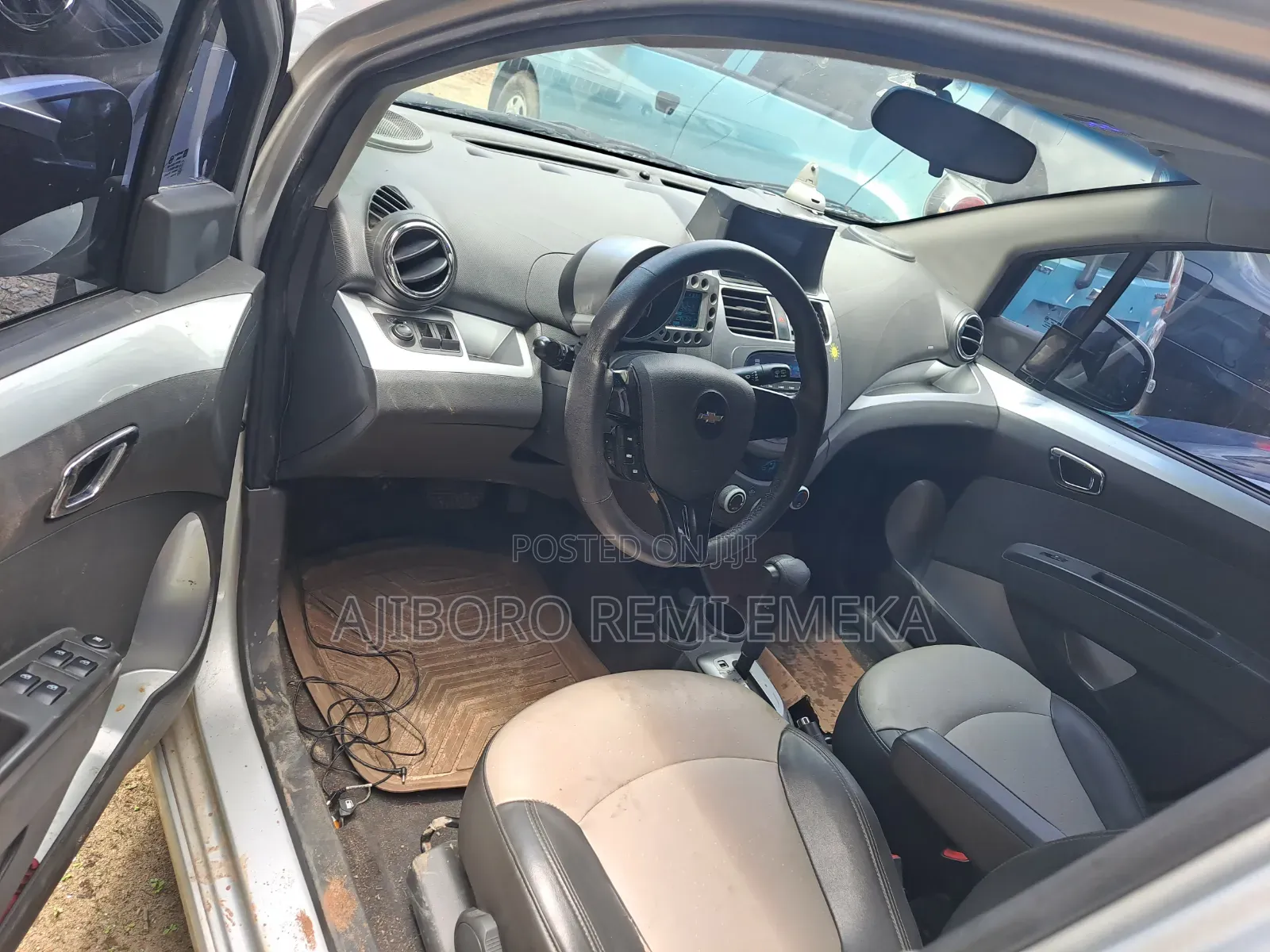 Chevrolet Spark Hatch LS 2011 Silver