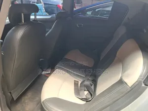 Chevrolet Spark Hatch LS 2011 Silver