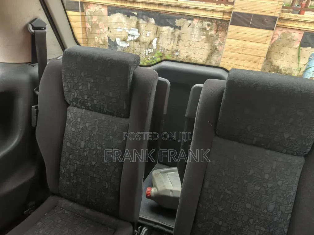 Opel Zafira 2004 Brown