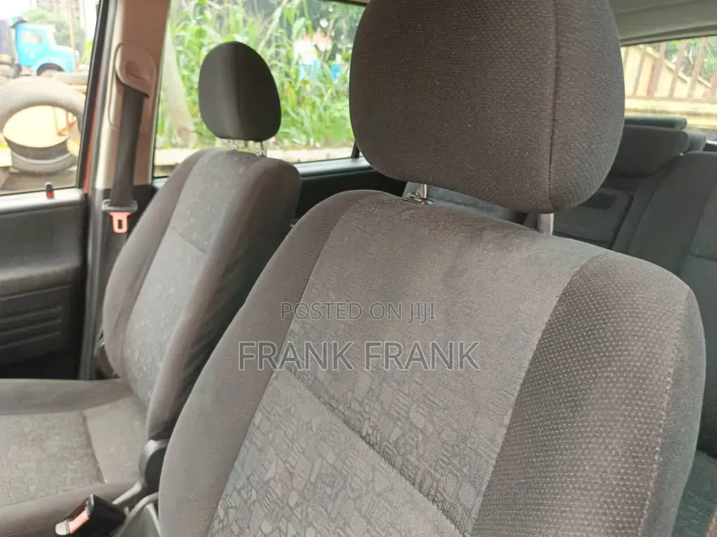 Opel Zafira 2004 Brown