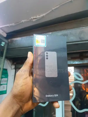 New Samsung Galaxy S24 256 GB Orange