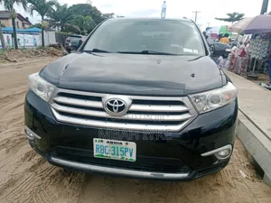 Toyota Highlander Base 2009 Black