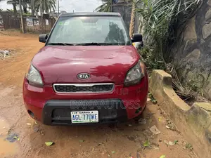 Kia Soul 2010 Red