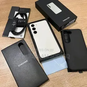 New Samsung Galaxy S23 256 GB Silver