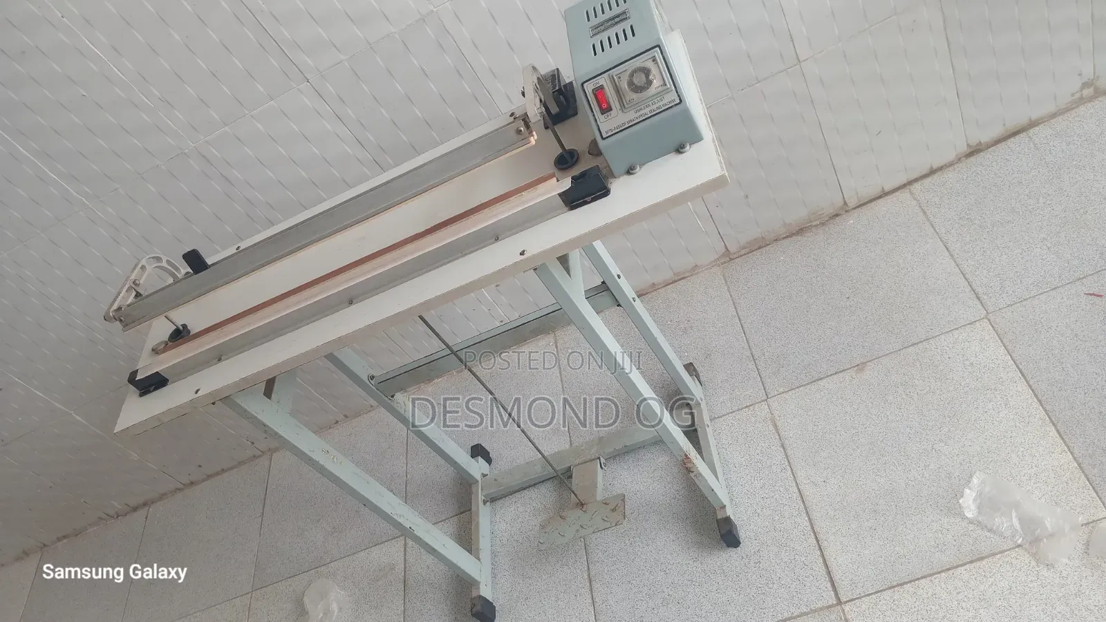 Sealing and Cutting Machine