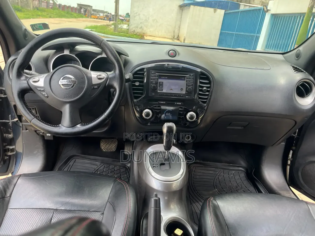 Nissan Juke 2012 Blue