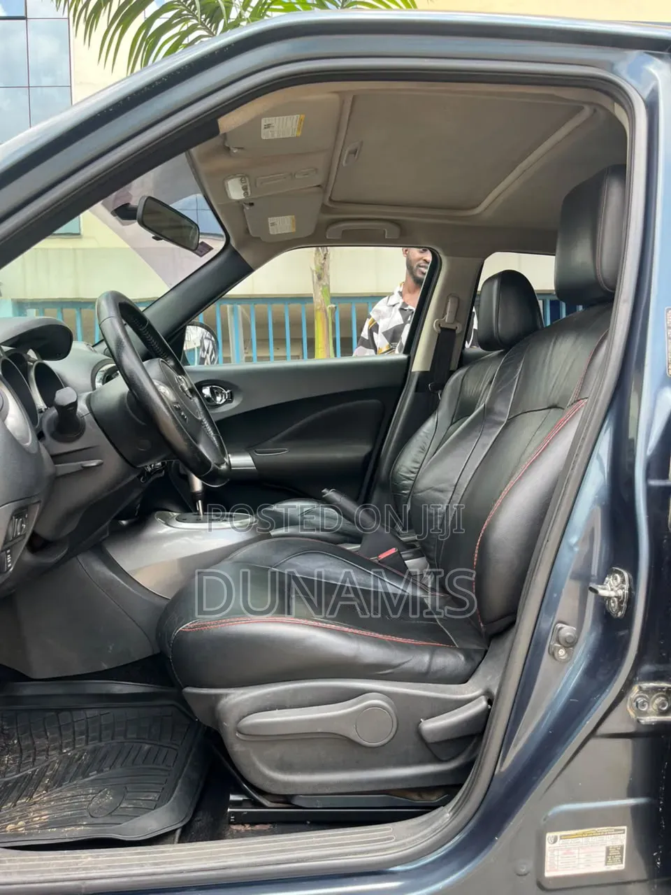 Nissan Juke 2012 Blue