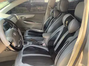 Toyota Corolla 2010 Black
