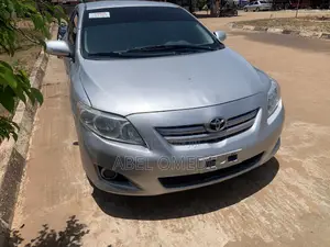 Toyota Corolla 2010 Black