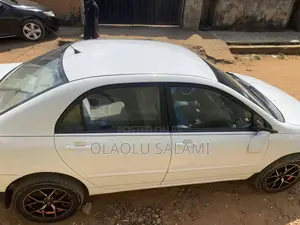 Toyota Corolla S 2004 White
