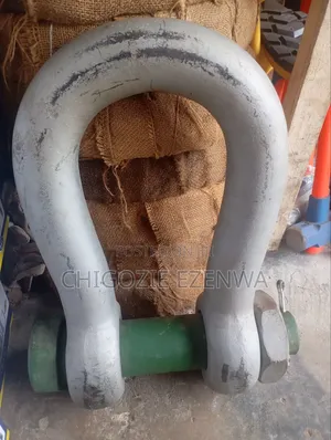 85 Ton Shackle