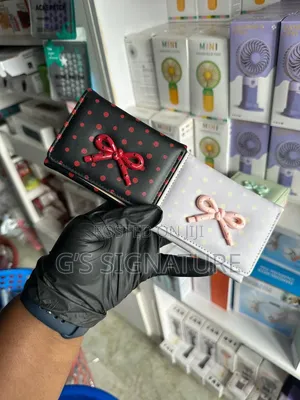 Polka Dot Wallet