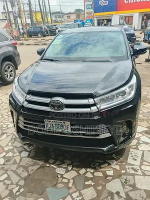 Toyota Highlander XLE 4x2 V6 (3.5L 6cyl 8A) 2018 Black