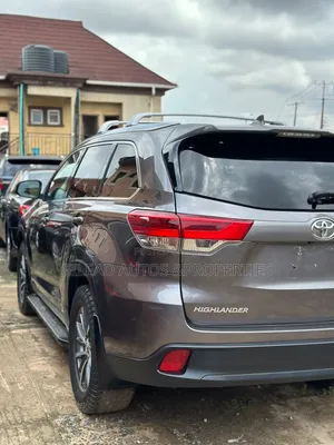 Toyota Highlander 2019