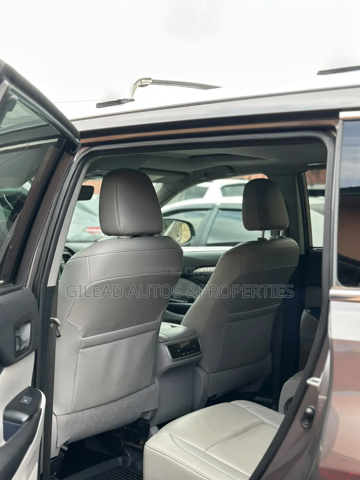 Toyota Highlander 2019