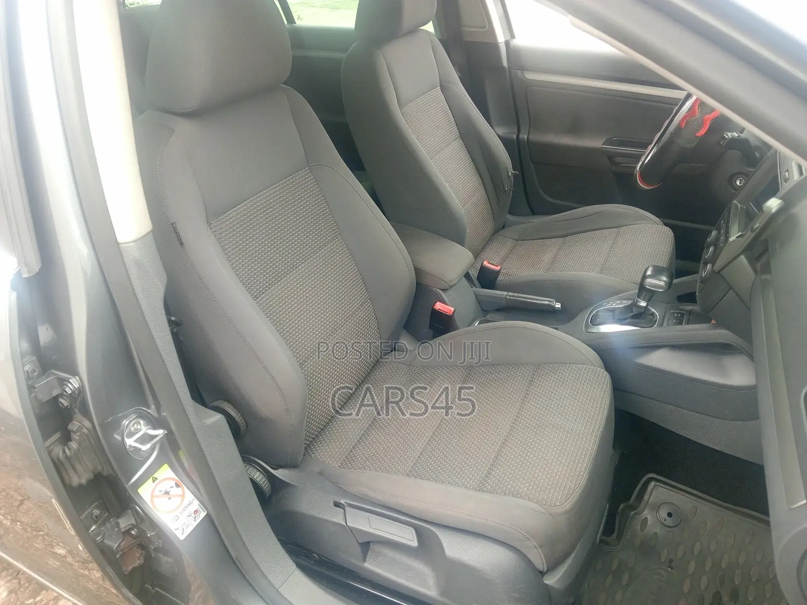 Volkswagen Passat 2008 Gray