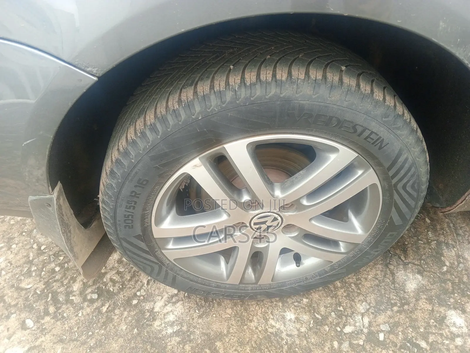 Volkswagen Passat 2008 Gray