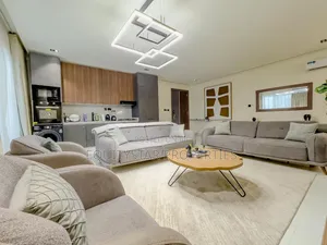 Furnished 2bdrm Apartment in Lekki Phase 1 for sale