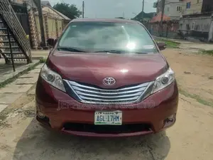 Toyota Sienna LE 7 Passenger 2012 Red