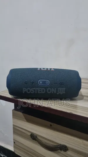 JBL Charger 5