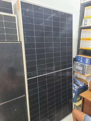 600watts Jinko Solar Panel